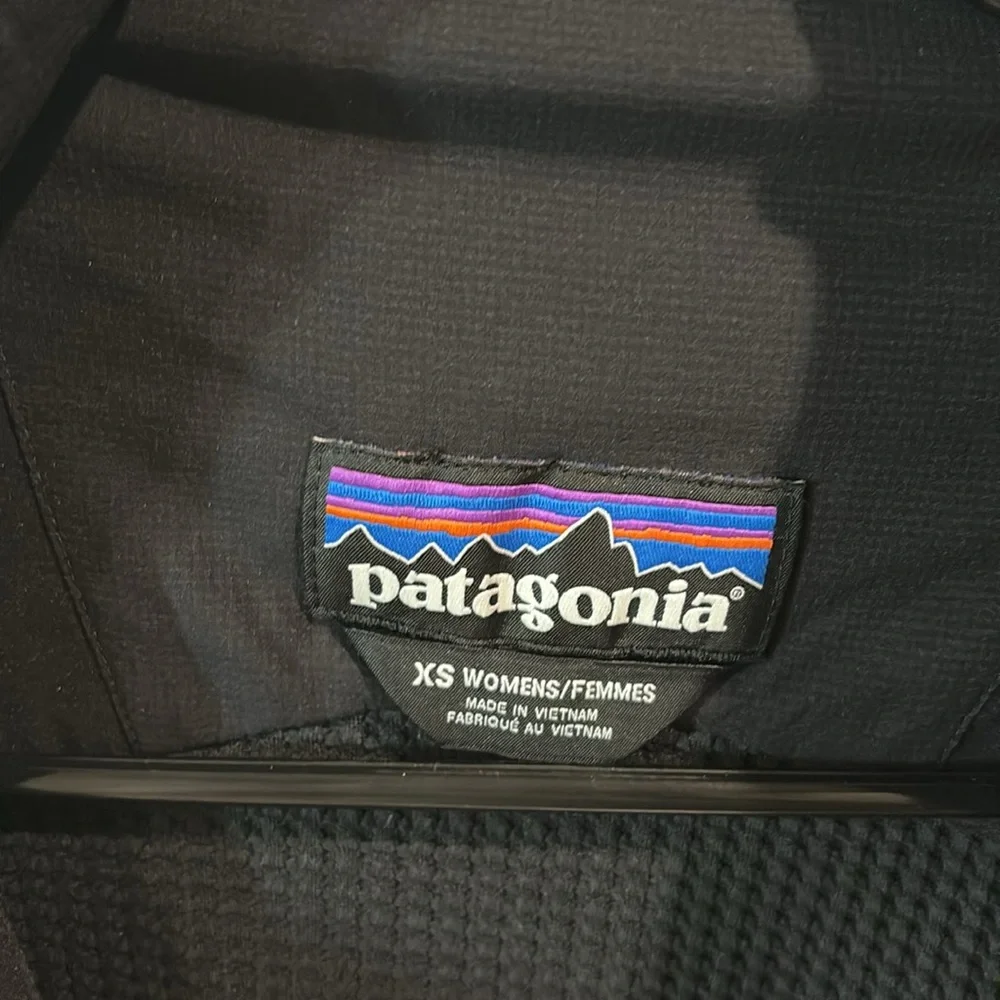Patagonia Jacket - Picture 3 of 3